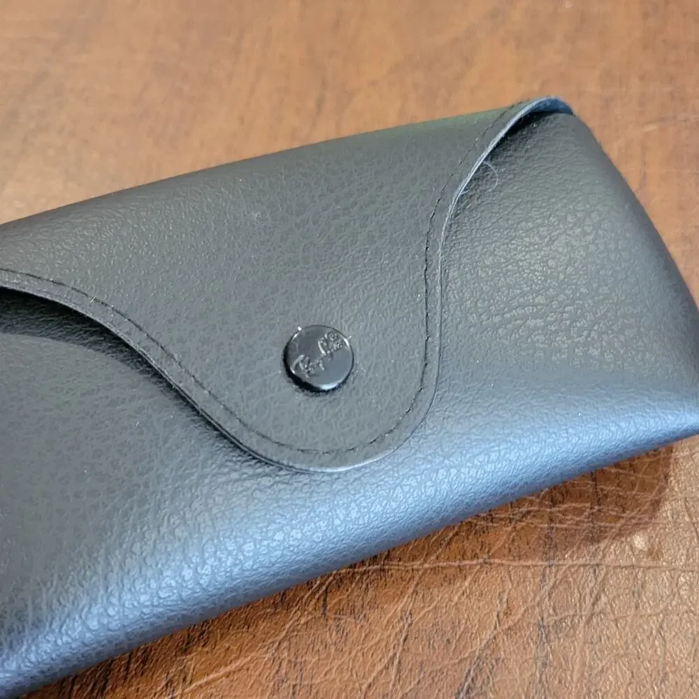 Ray-Ban Ray Ban Sunglasses Eyeglasses semisoft black case 818